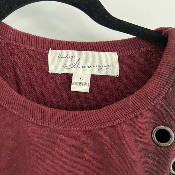 Vintage Havana sweatshirt. Shorter in the front, longer in the back - Picture 3 of 3